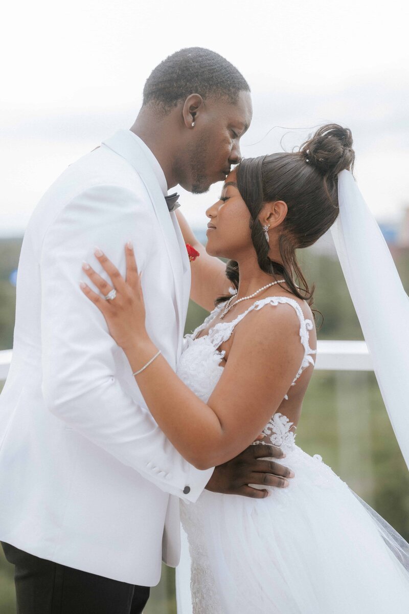 Bride and groom first dance | JW Marriott Bonnet Creek Orlando Wedding | Photos by Phavy Photography | St Augustine Wedding Photographer
