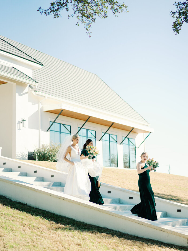 the-arlo-wedding-party-paige-vaughn-photo17