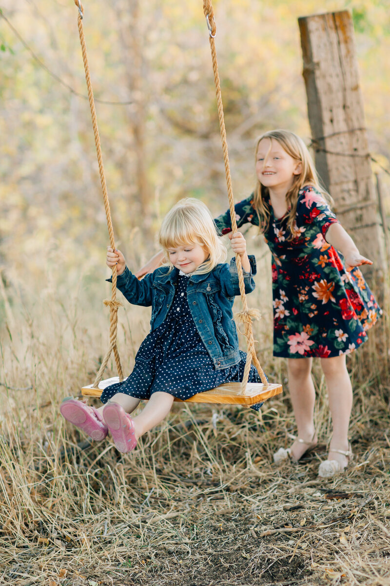 FamilyPhotos-LoganUT_TianaSimpsonPhotography-029
