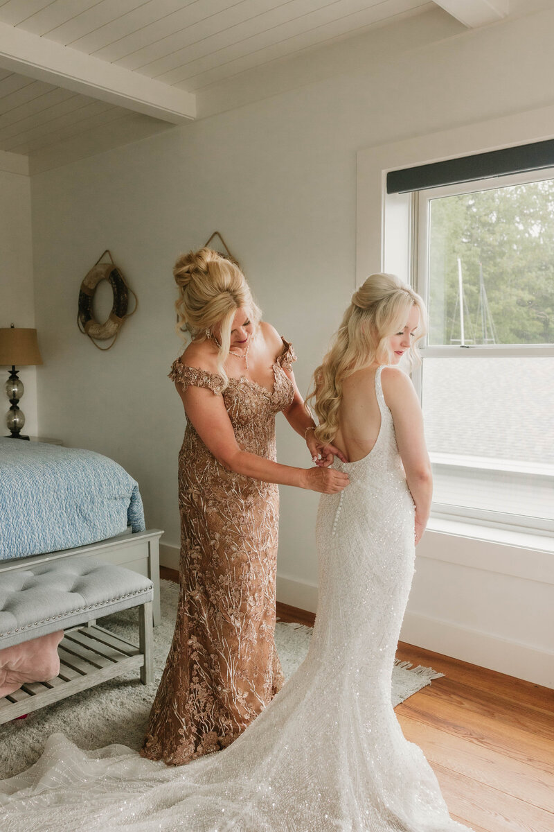 13-A&J - Wedding - Castle Farms - Michigan Wedding Photographer