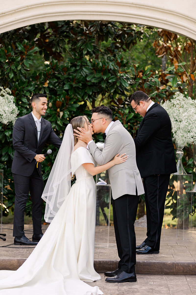 Lorena Ferraz and Gustavo Antonio Wedding _ Marissa Reib Photography _ Tulsa Wedding Photographer-615