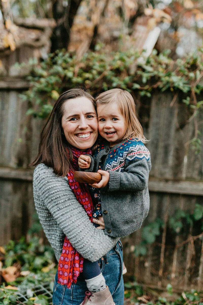 girl with mom