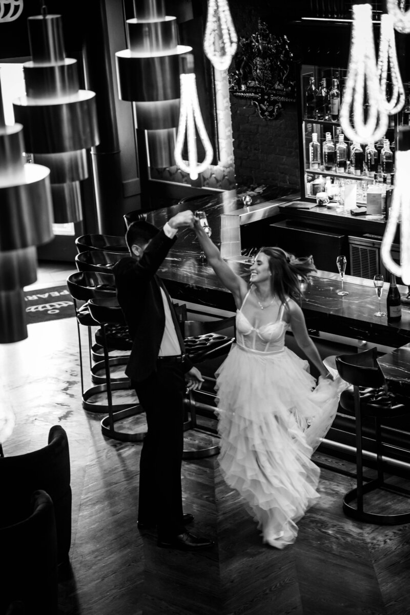 speakeasy-engagement-photos-chicago (9)