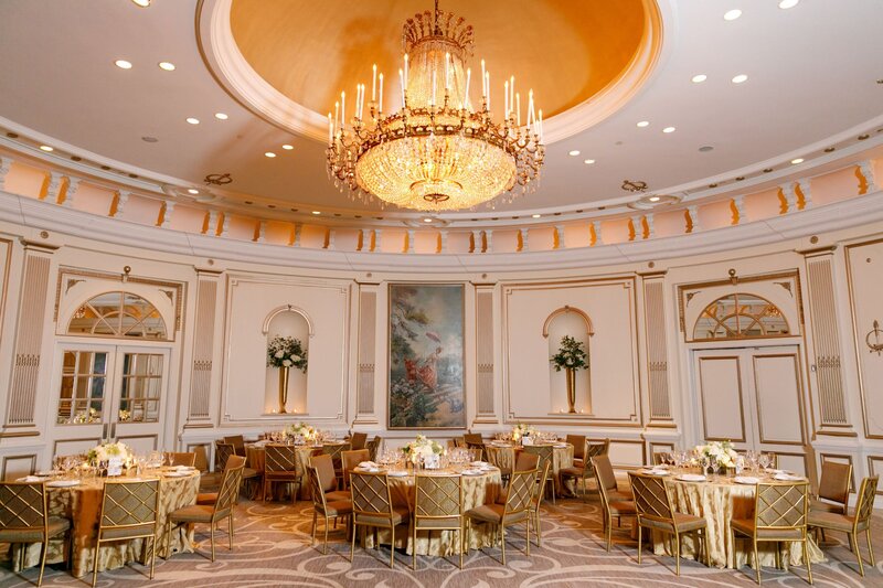 emma-cleary-new-york-nyc-wedding-photographer-videographer-venue-lotte-new-york-palace-hotel-12
