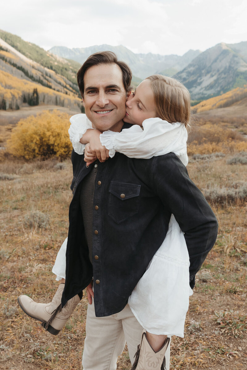 Caitlin-Grace-Aspen-Wedding-Photographer-Destination-Wedding-Photographer-Maui-Photos--Family028