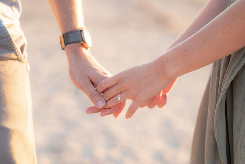 portland-maine-engagement-session-casco-bay (15)