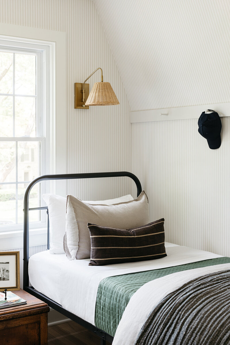 twin bed