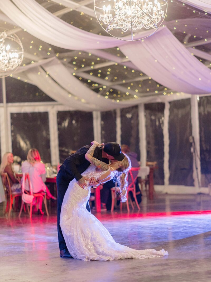 Edmonton Wedding Photos - Pine and Pond Wedding Venue (226)