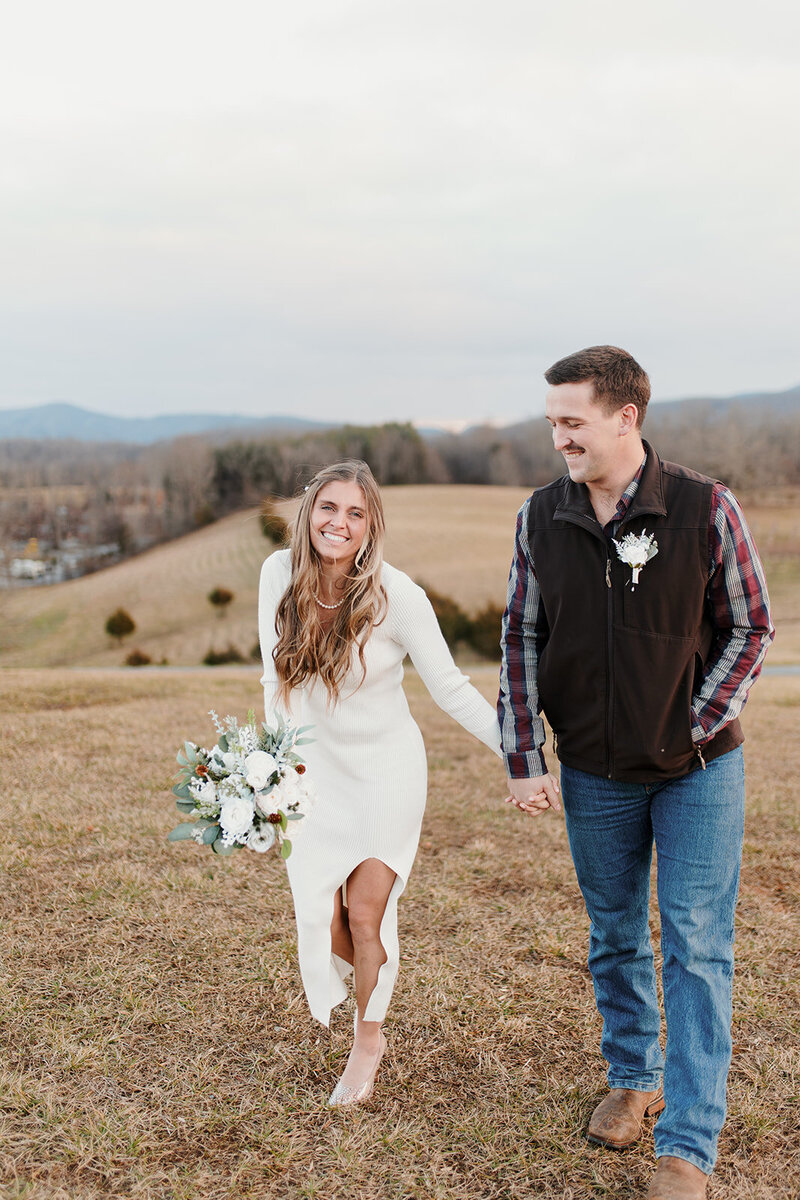 Virginia-Waynesboro-Harrisonburg-Mt-Crawford-Wedding-Engagement-Proposal-Photographer-Staunton-Harrisonburg-Lexington-Timeless-Best-Professional-Mountain