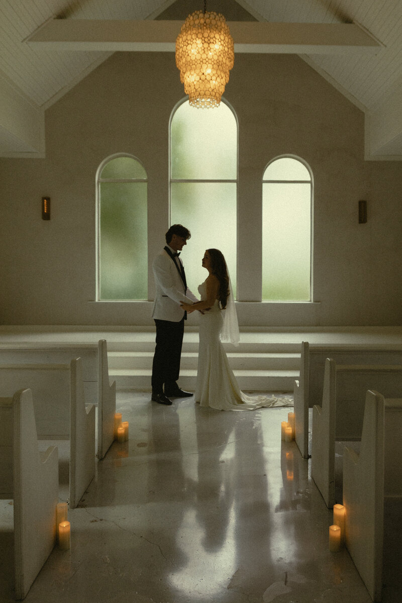 intimate couple photoshoot, intimate couples photography, stunning elopement photography