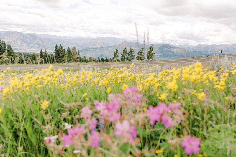 photo of montana elopement near sage lodge montana