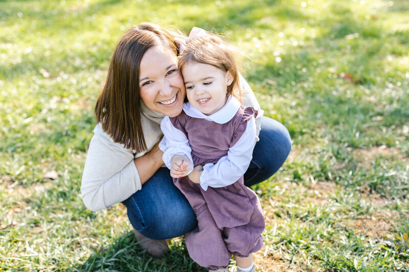 mom-and-daughter