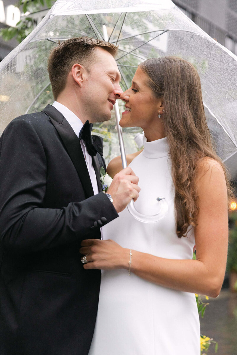 detroit-shinola-hotel-timeless-wedding-ceremony