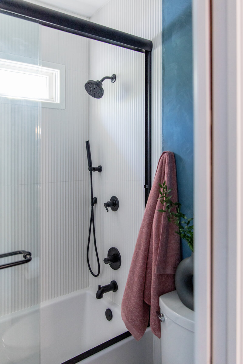 HandyMoCo_ Stacy_Bath_Remodel_20241011_06