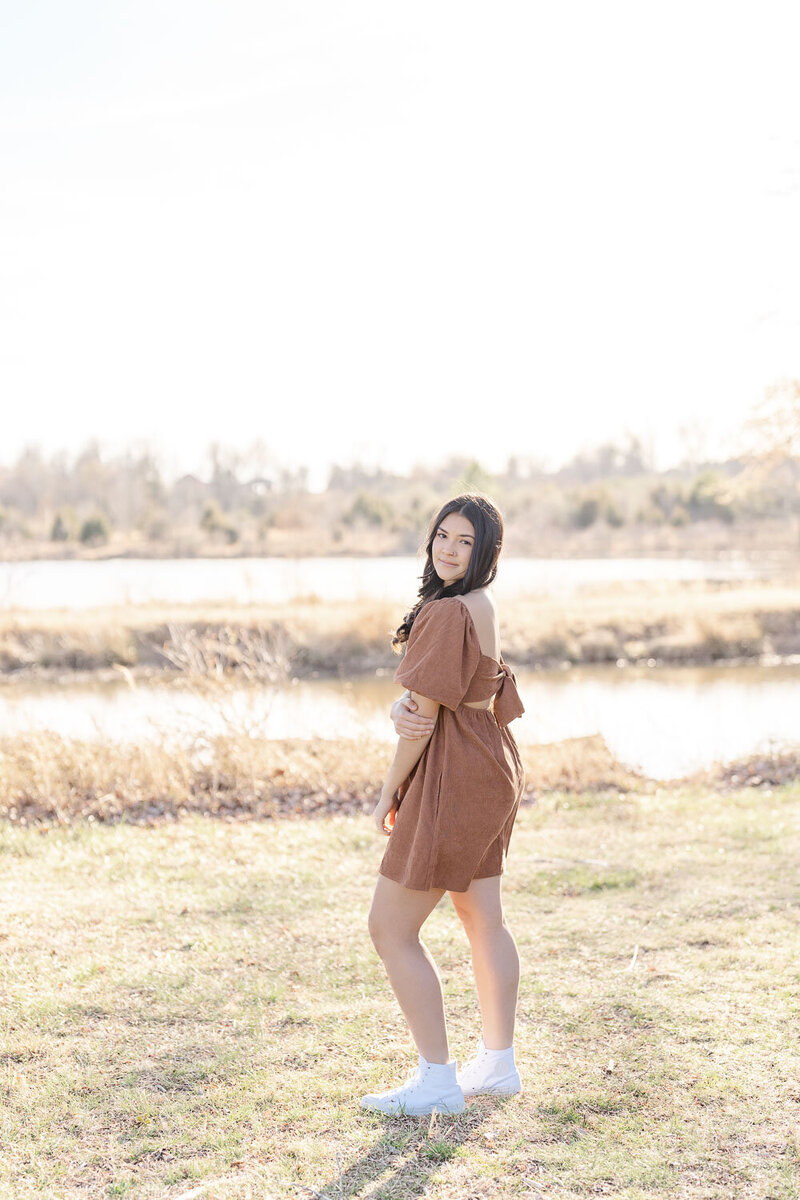 Girl standing on her side during photos in Loudoun County, Virginia