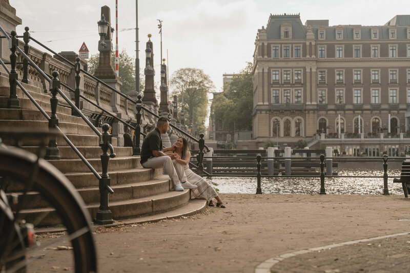 sunrise-couple-photoshoot-in-Amsterdam