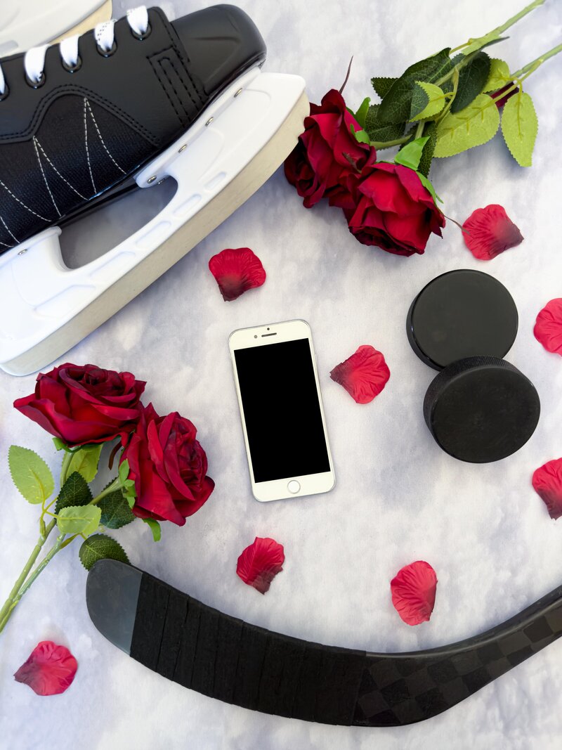 puck love iphone 1-min