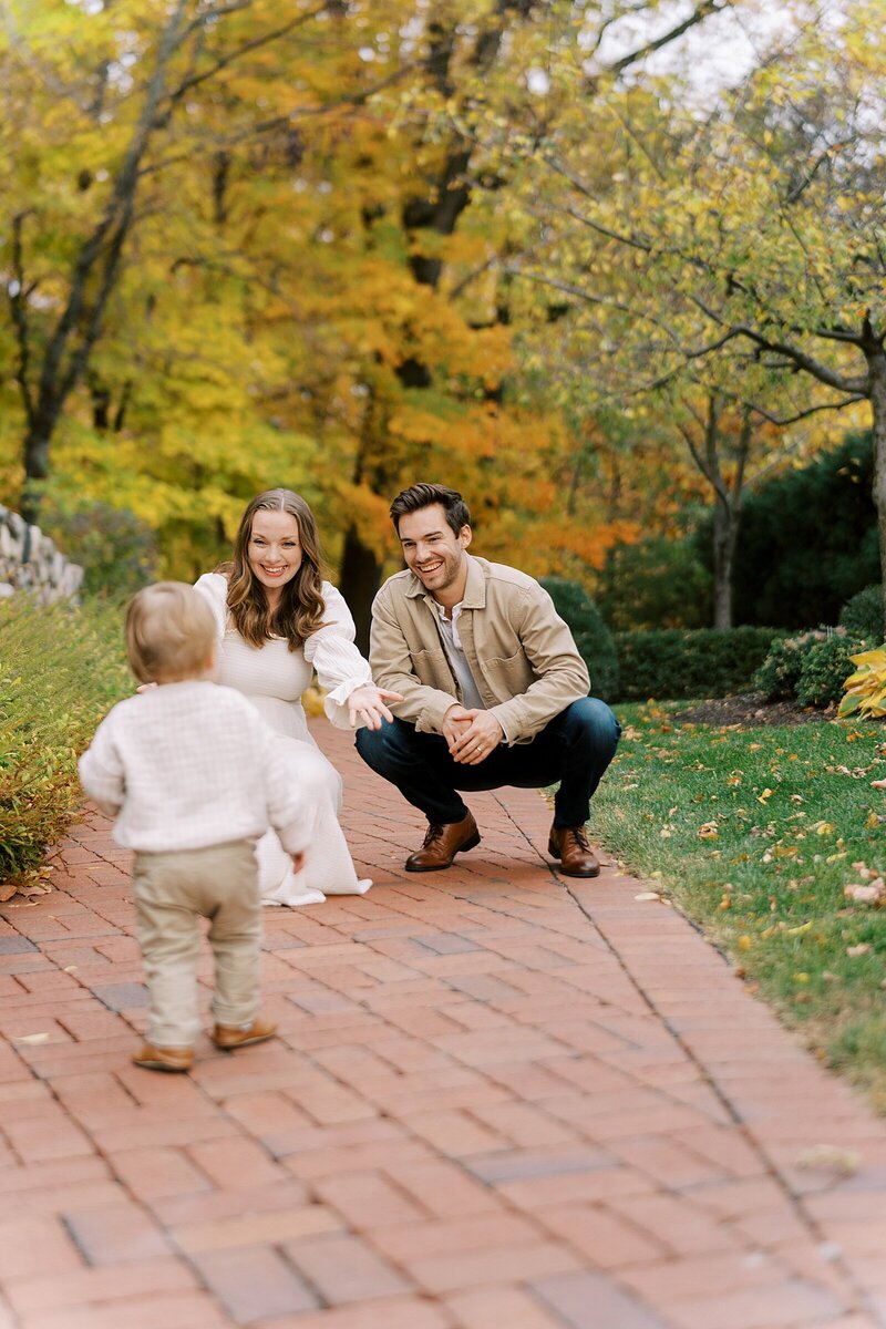 husband-and-wife-catholic-wedding-photographers_0001