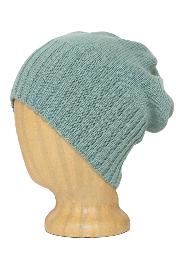 Seattle Beanie Cashmere Seaglass slouchy white