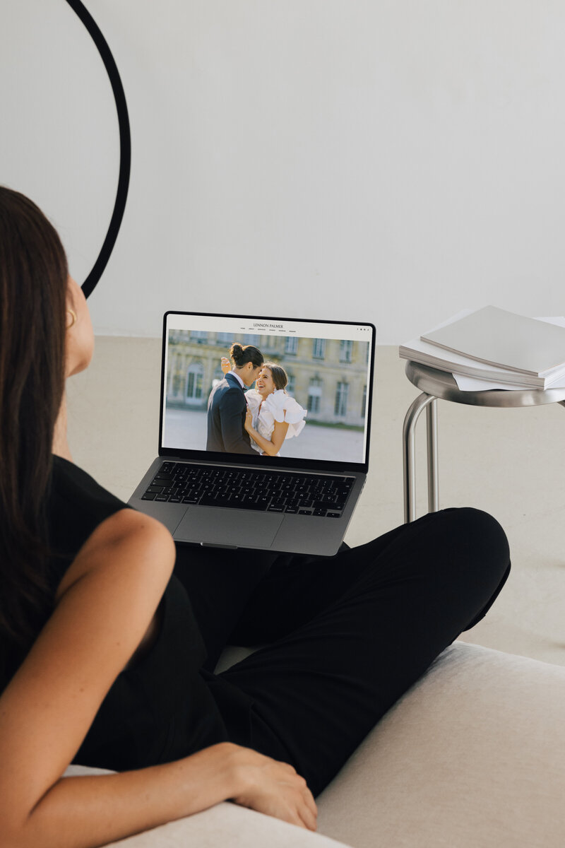 Sell Showit Templates -  How to Sell Showit Templates - Best Courses for Showit Designers - Best Showit Designer Course - WIth Grace and Gold - Education for Designers