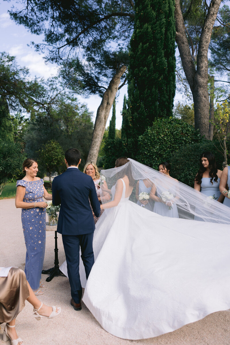 wedding chateau la tour vaucros aly michael victoria le petit-51