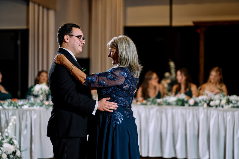 MPY_SD_C_A74_KB_100425_0937