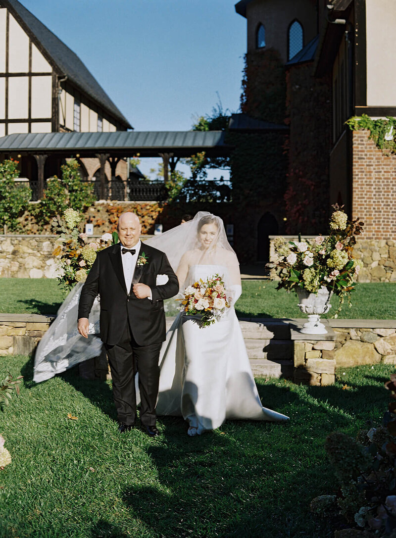 16 Virginia-Equestrian-wedding-fig-2-design