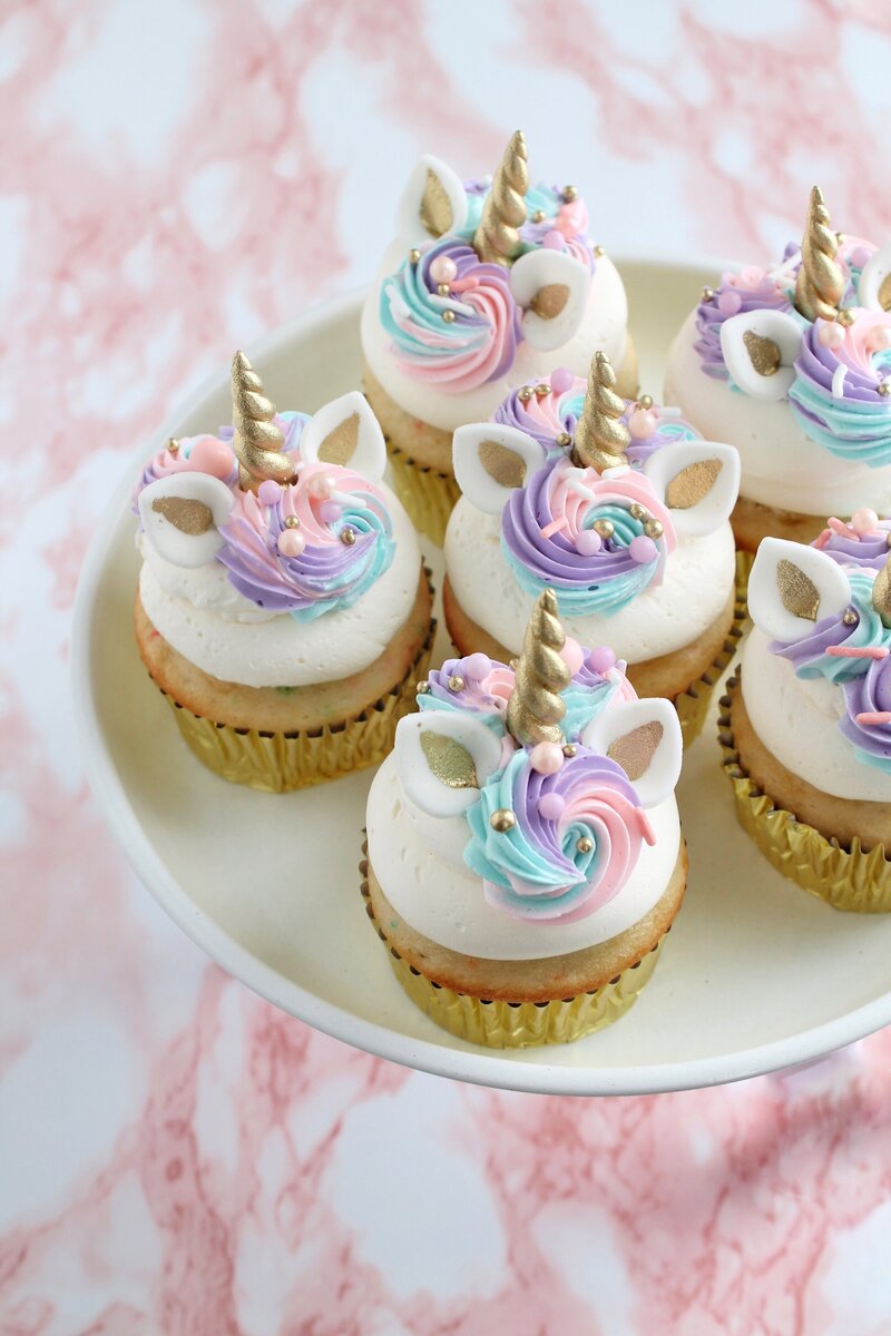 Unicorn cupcakes