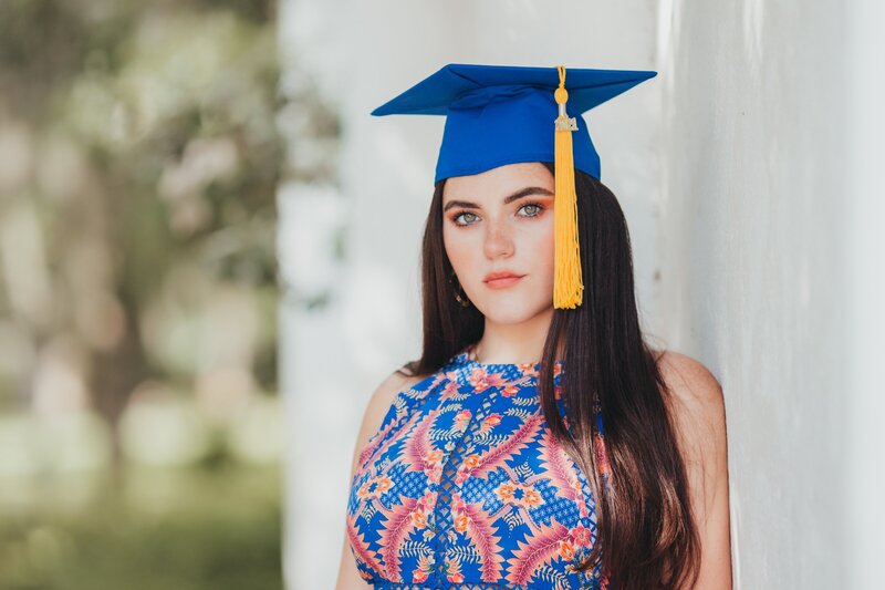 forsyth park  savannah georgia senior girl