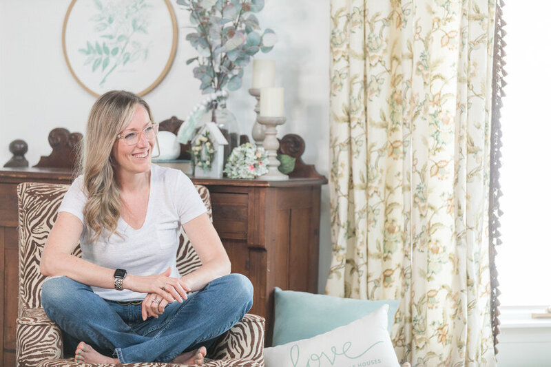 Kimberly Campbell in a Farmhouse Chic Home