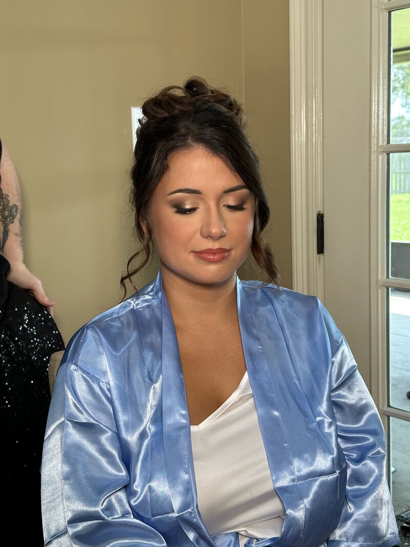 Excellence in bridal hair and makeup by a top Houston makeup artist, tailored for elegant Houston weddings and brides-to-be.