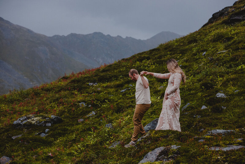 Alaska-Hatcher-Pass-Waterfall-Engagement-T&E_27