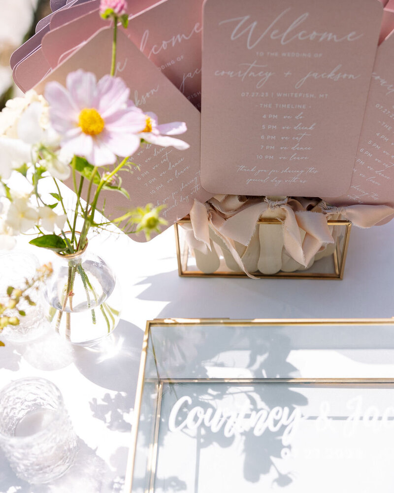 Every detail of your Whitefish Lake Lodge wedding deserves to shine. Let Haley J Photo capture the elegance and beauty of your wedding day.