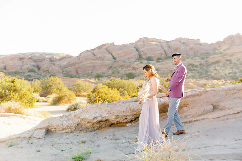 engagement photography of couple at red rocks in southern california