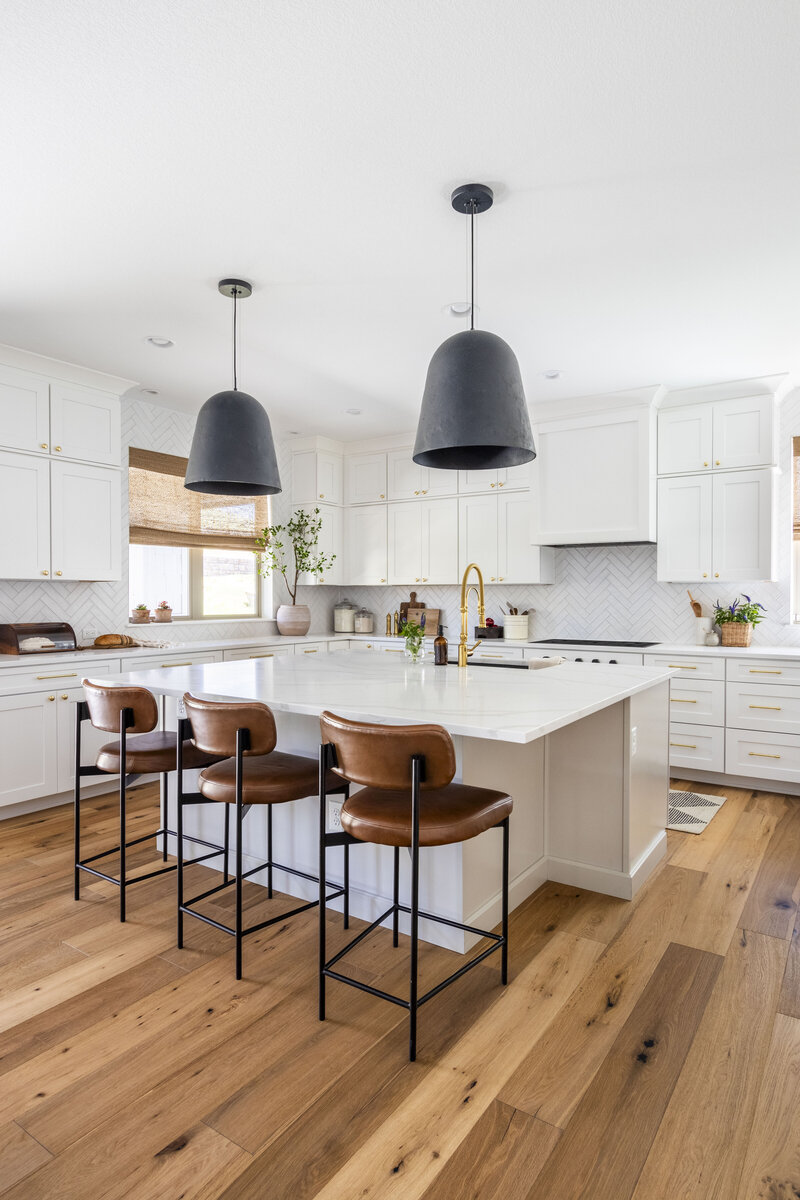 Kitchen by Top Denver Interior Designer Kimberly Morris Interiors