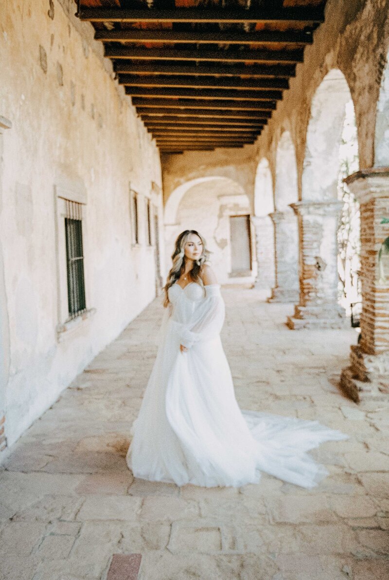 san-diego-mission-at-san-capistrano-wedding-photo-110