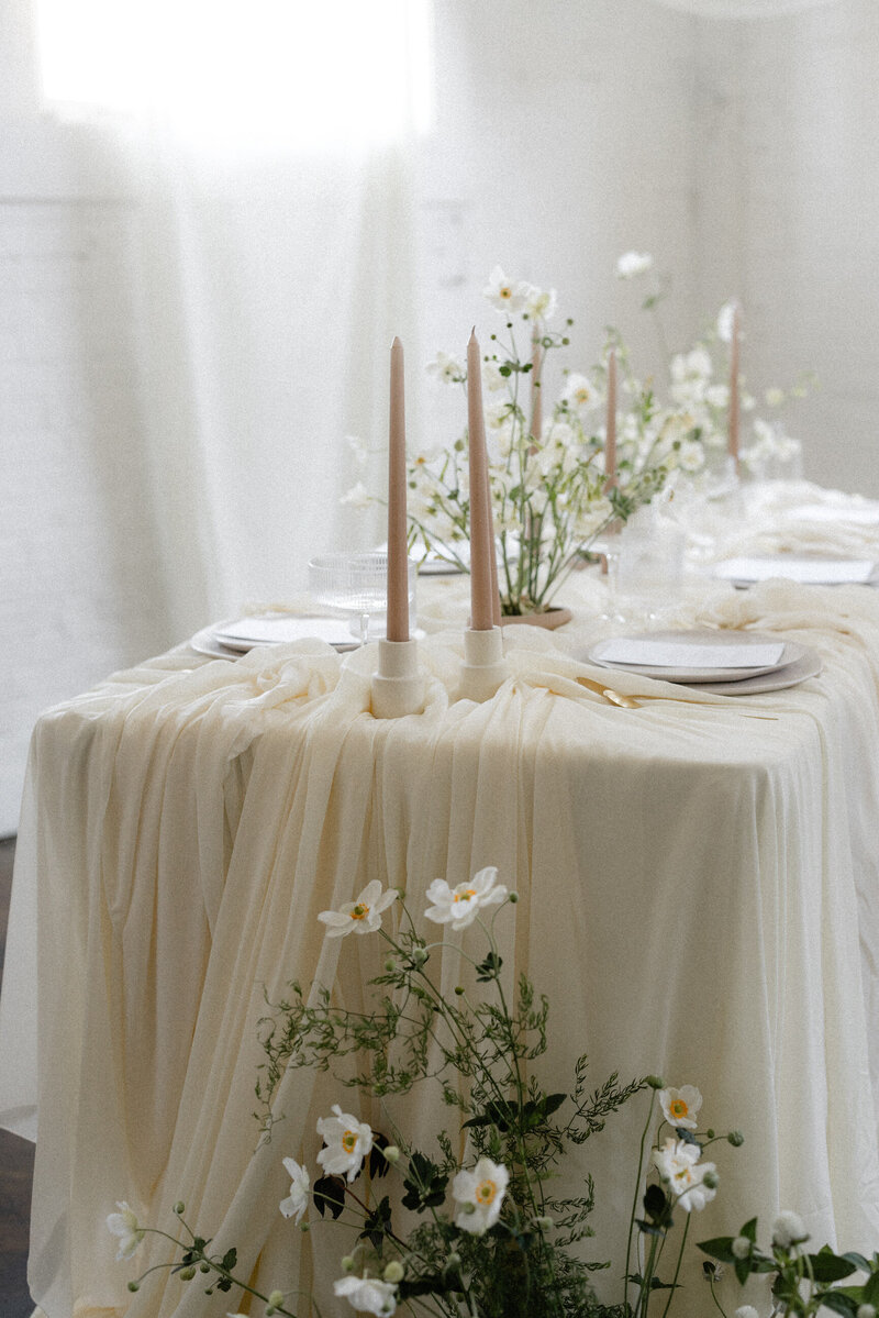 wedding-table-details-florals-utah-photographer
