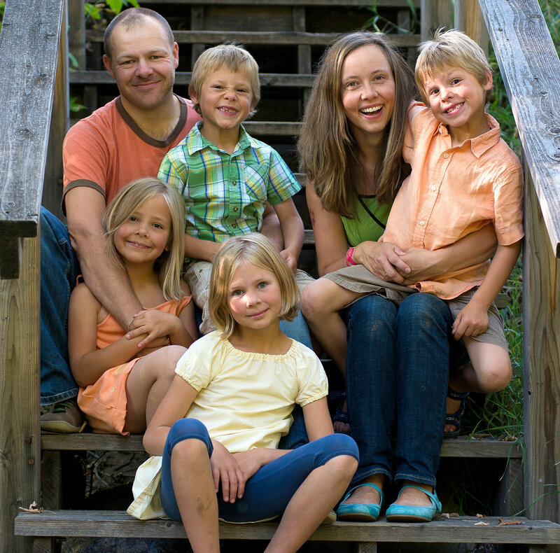 Jill-P-Mott-Photography-family_cropped