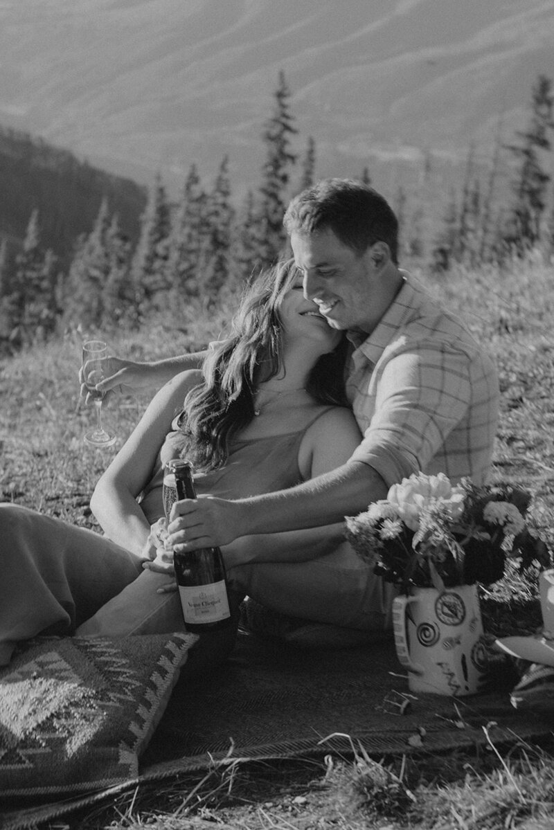 Natalie and Zach romantic engagement photos in Aspen, Colorado