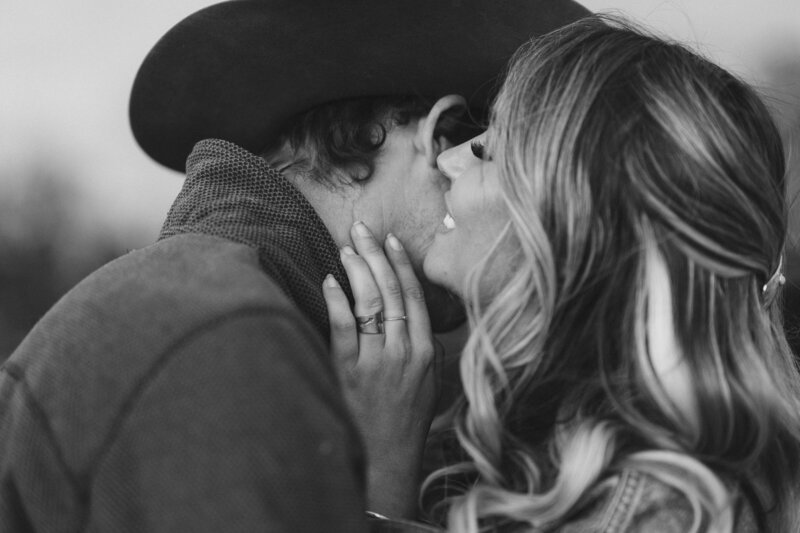Couple at sunset during a Western-themed photoshoot in Redding, CA.