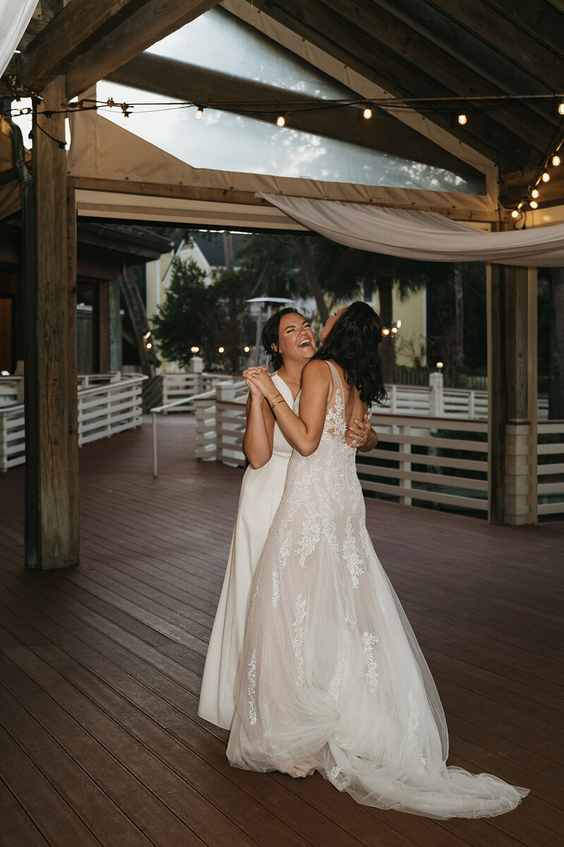 Sonesta-Resort-Wedding-Caroline-Katie-467