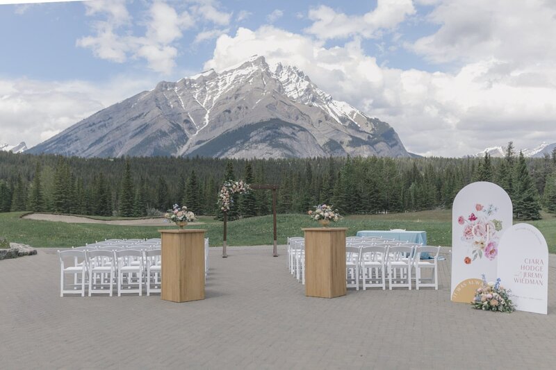 Timeless Tales Creatives - Fine Art Documentary Wedding Photographers in Banff - Banff Springs Golf Course Wedding (3)