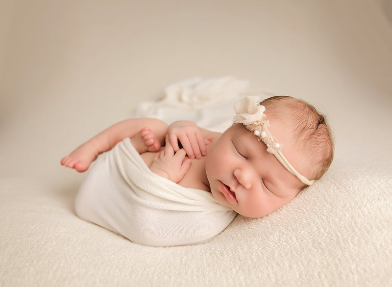 elm-grove-newborn-photography.