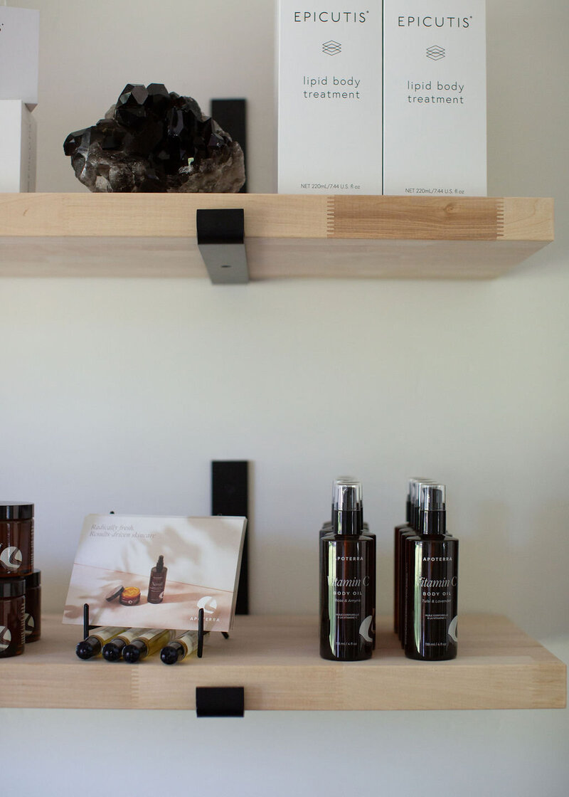 Esthetician in Eagle or Meridian