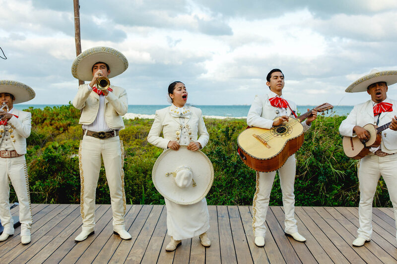 27-Finest-Playa-Mujeres-Wedding-mariachi