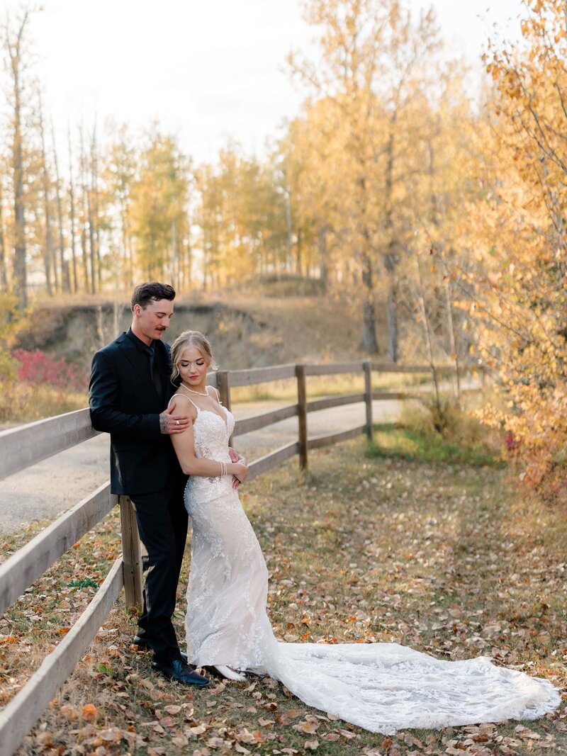 Edmonton Wedding Photos - Pine and Pond Wedding Venue (162)_1