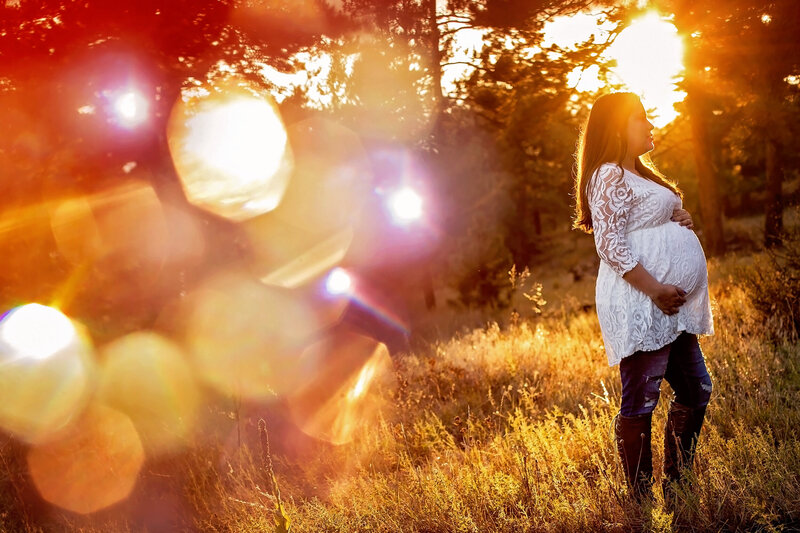 Creative maternity photographer denver