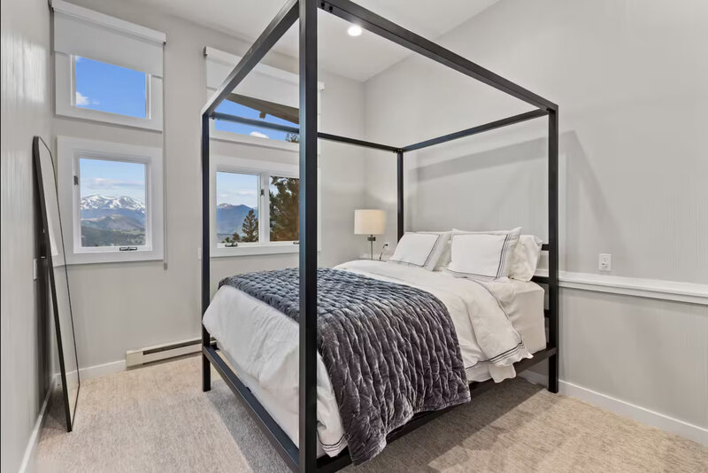 Live and Grow Casa Cristal Retreat Home in Estes Park-9
