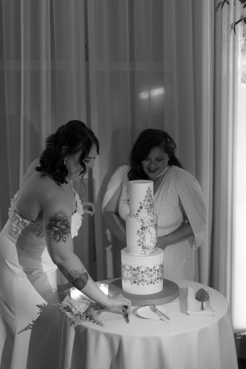 the-beekman-hotel-nyc-wedding-photographer-sava-weddings-1068_websize