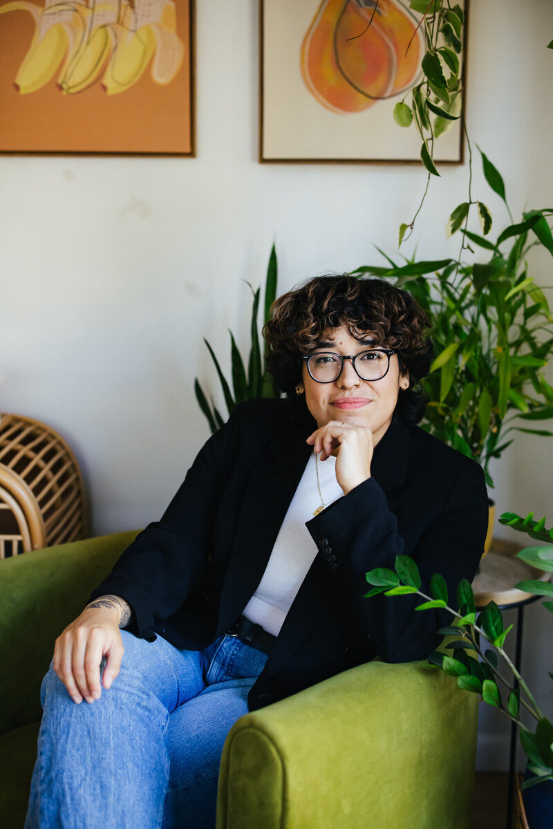 Diana-Therapist-Branding-Portraits-10